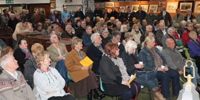 Big turnout as star attends Grantham auction