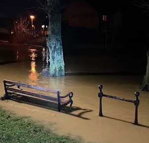 Witham bursts its banks in Grantham