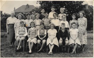 Who do you know in this Grantham school photo?